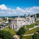 Pod Zamczyskiem 4* Podzamcze (Zawiercie)