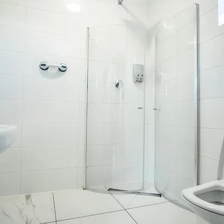 Pod Zamczyskiem 4* Podzamcze (Zawiercie)